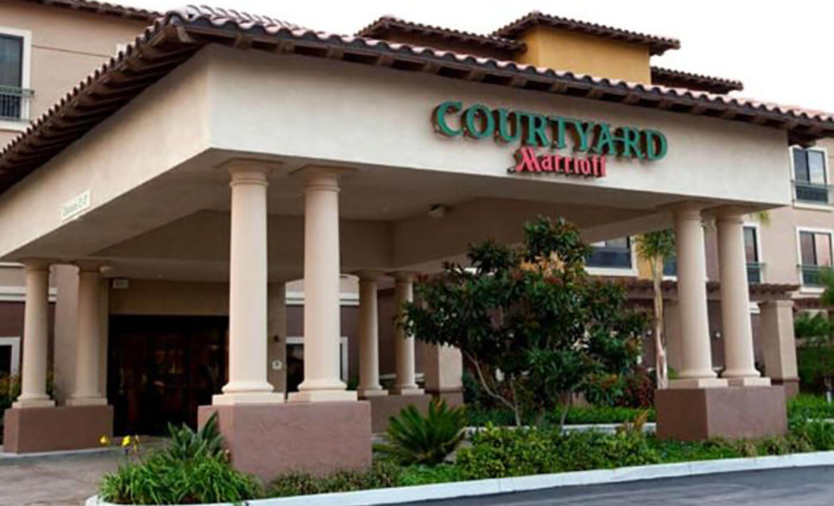 Entrance and sign for the Courtyard Marriott