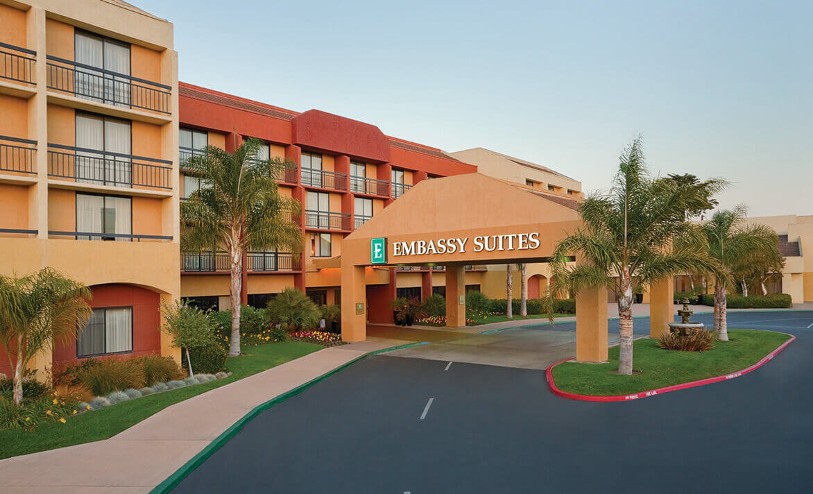 Entrance of Embassy Suites by Hilton San Luis Obispo