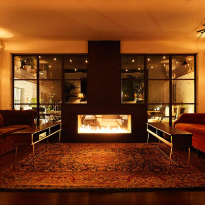 Lounge and fireplace at Granada Hotel