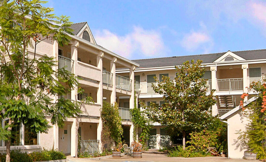 Outside of Lexington Inn, San Luis Obispo