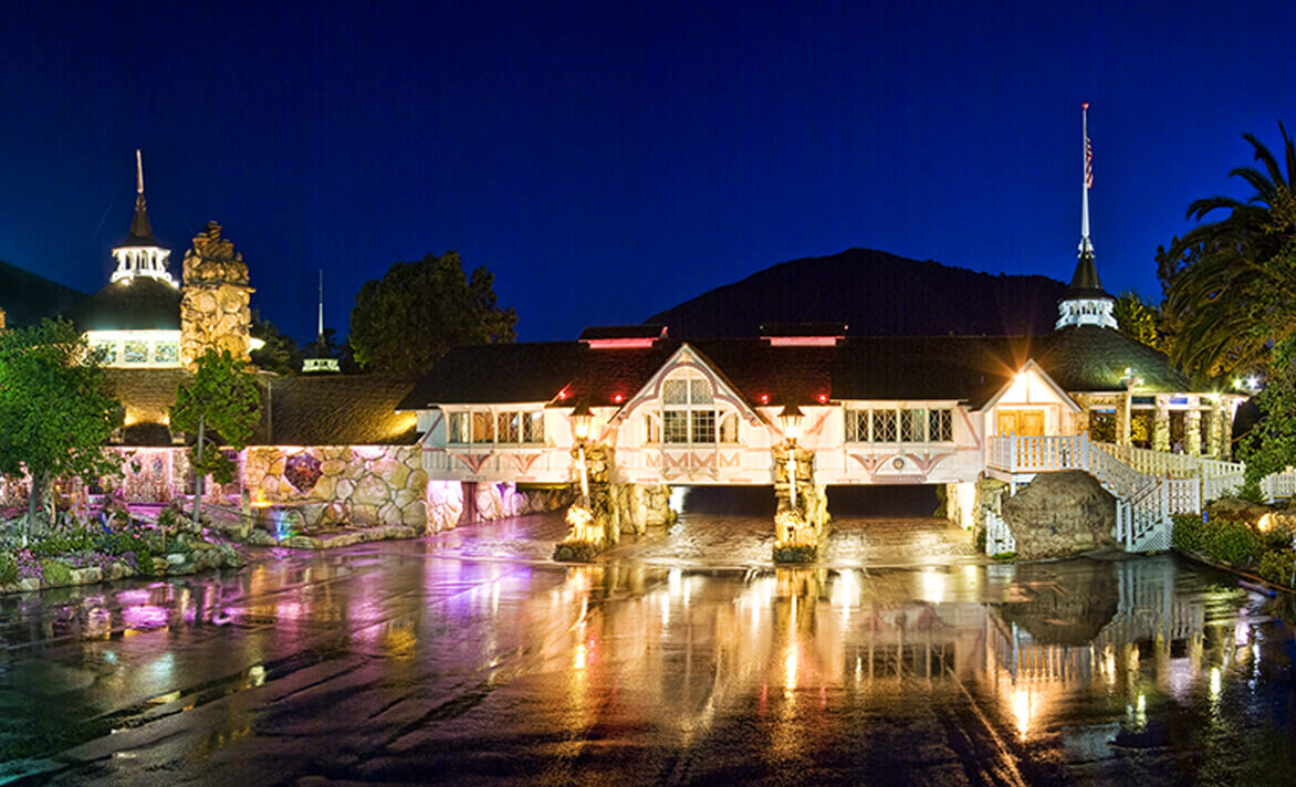 Front entryway of Madonna Inn