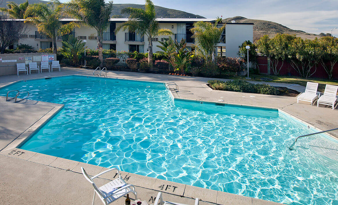 Pool at Rose Garden Inn