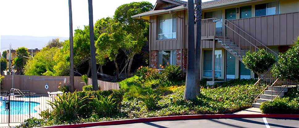Front of Vagabond Inn in San Luis Obispo California