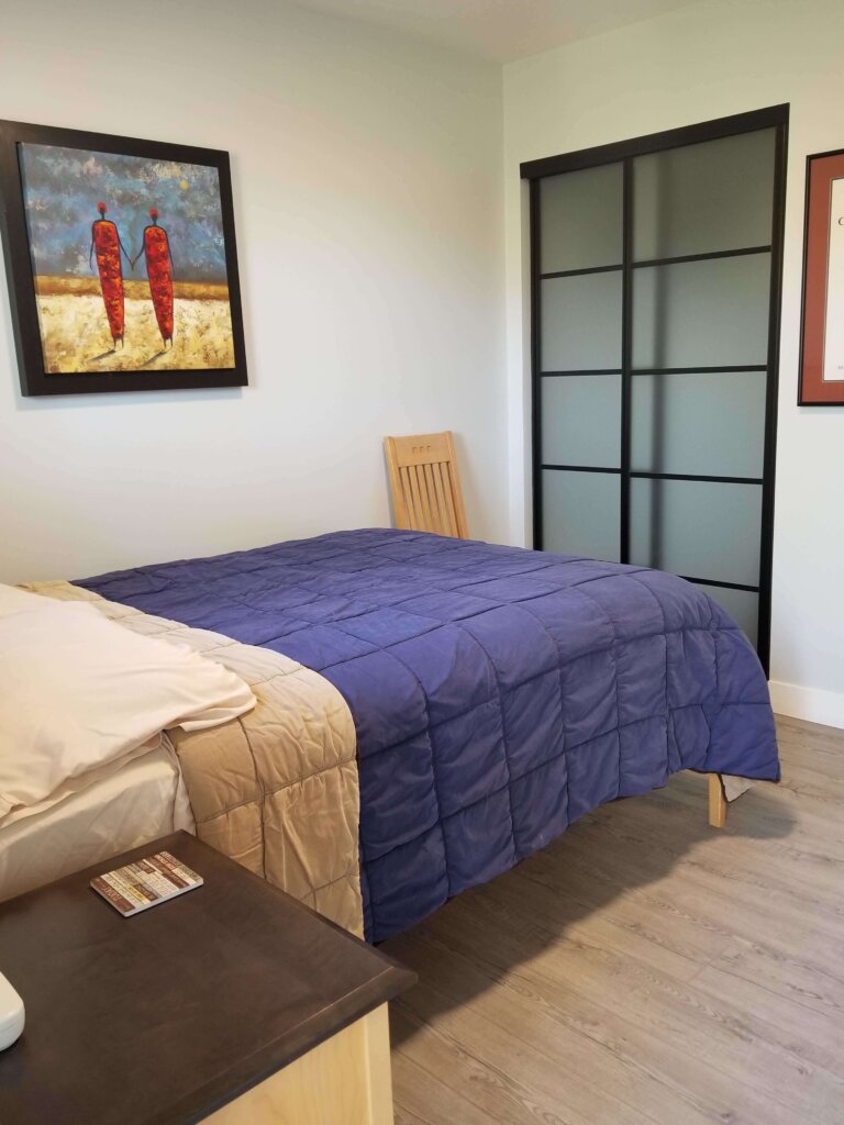 Bluerock Retreat Homestay Second Bedroom in San Luis Obispo