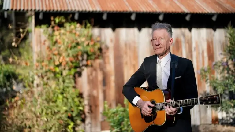 Lyle Lovett and his Small Large Band