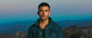 Phil Wickham with bodie at the California Mid-State Fair