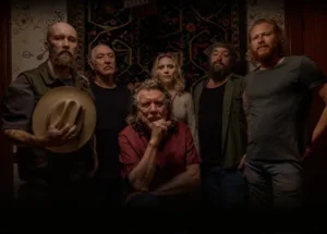 Robert Plant with Saving Grace and Suzi Dian